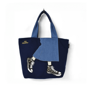 mis zapatos Large Tote
