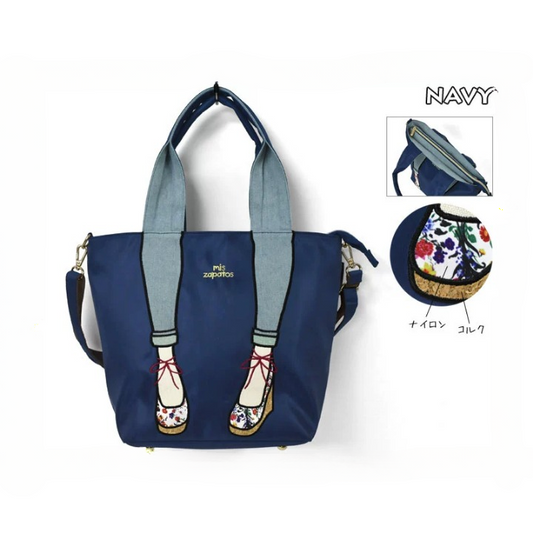 mis zapatos Large Tote